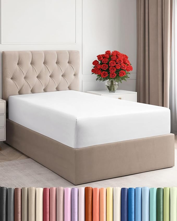 Twin XL Fitted Bed Sheet by CGKUnlimited
