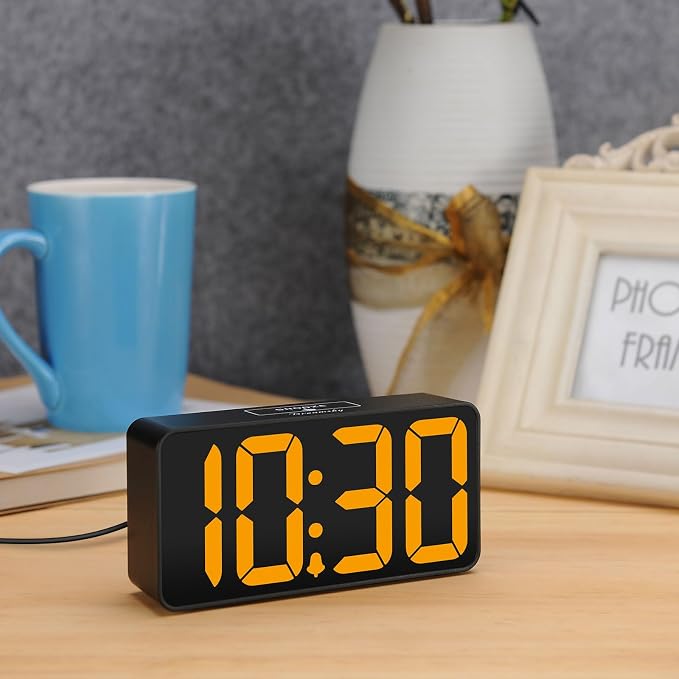 DreamSky Small Digital Alarm Clock - Image 5