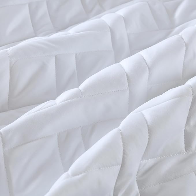 HORIMOTE HOME Quilt Set Twin Size White, Classic Geometric Diamond Stitched - Image 3