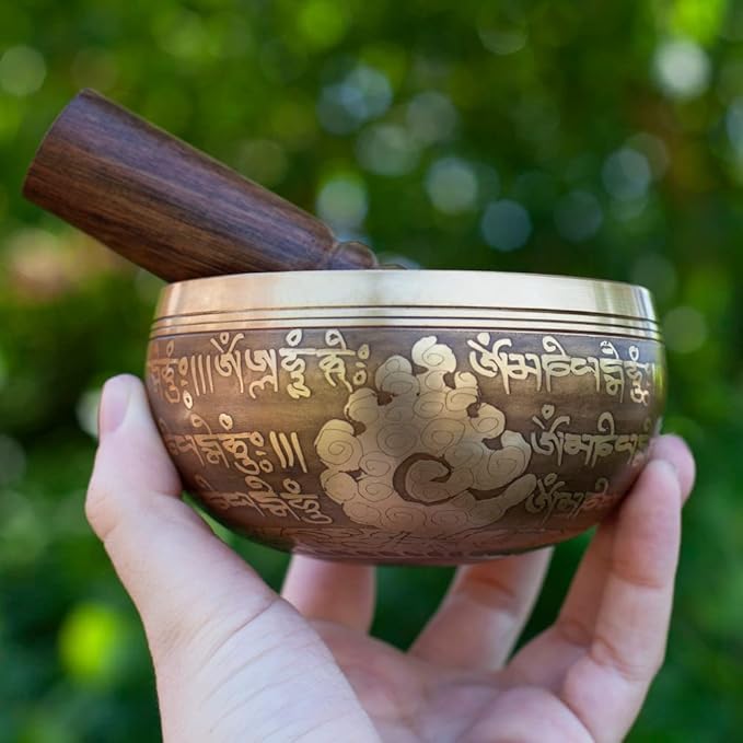 Tibetan Singing Bowl Set – Bronze Master Grade - Image 6
