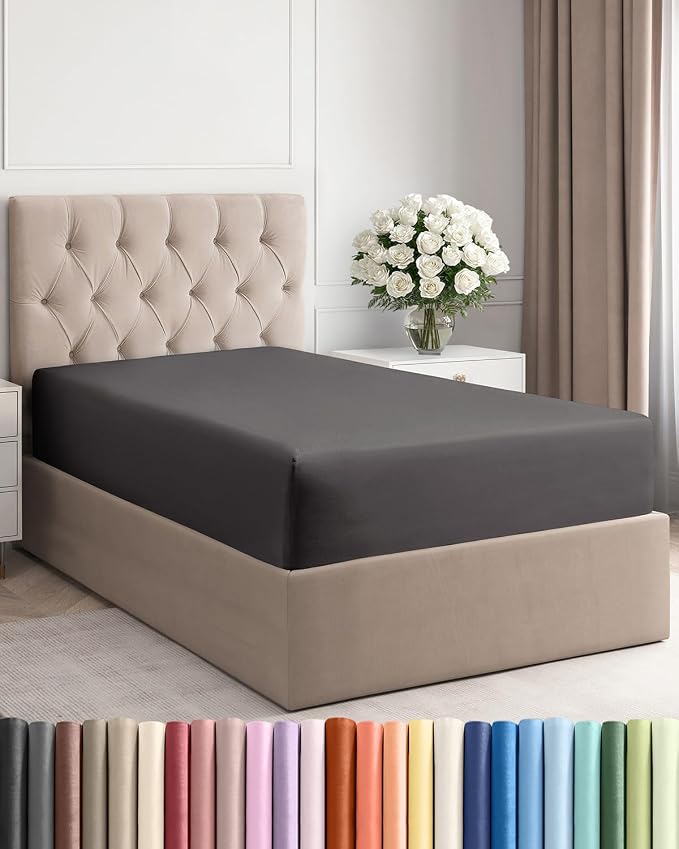 Twin XL Fitted Bed Sheet by CGKUnlimited