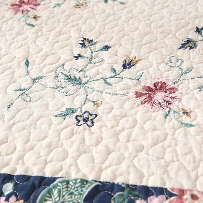 Quilt Set Floral Leaves 3D Embroidery Pattern 3 PCS Cotton Reversible Quilted - Image 6