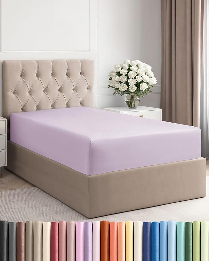 Twin XL Fitted Bed Sheet by CGKUnlimited