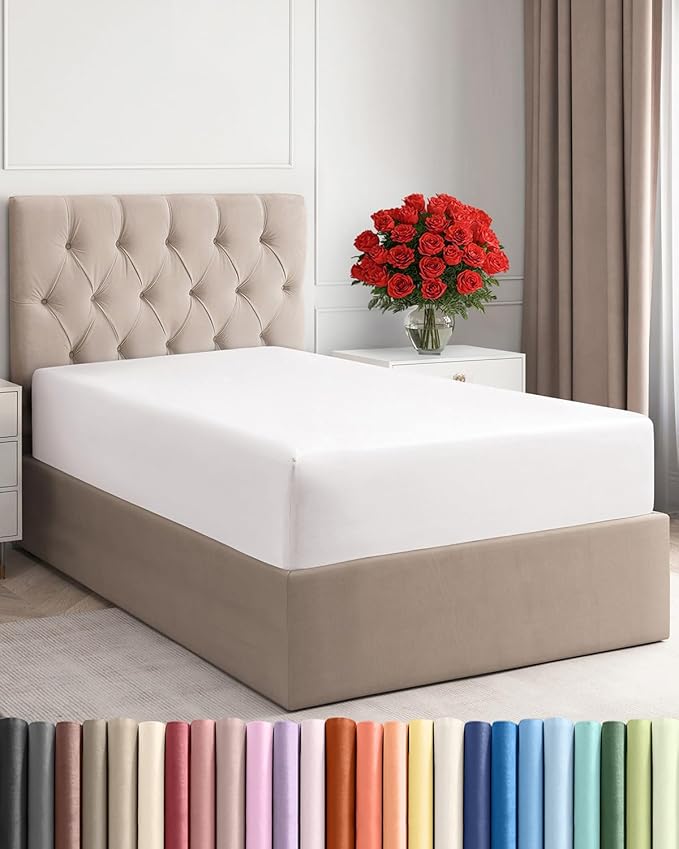 Twin XL Fitted Bed Sheet by CGKUnlimited