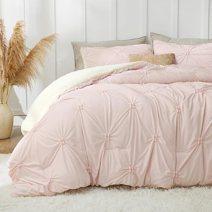 BEDELITE Pintuck Fluffy King Size Comforter Set by BEDELITE
