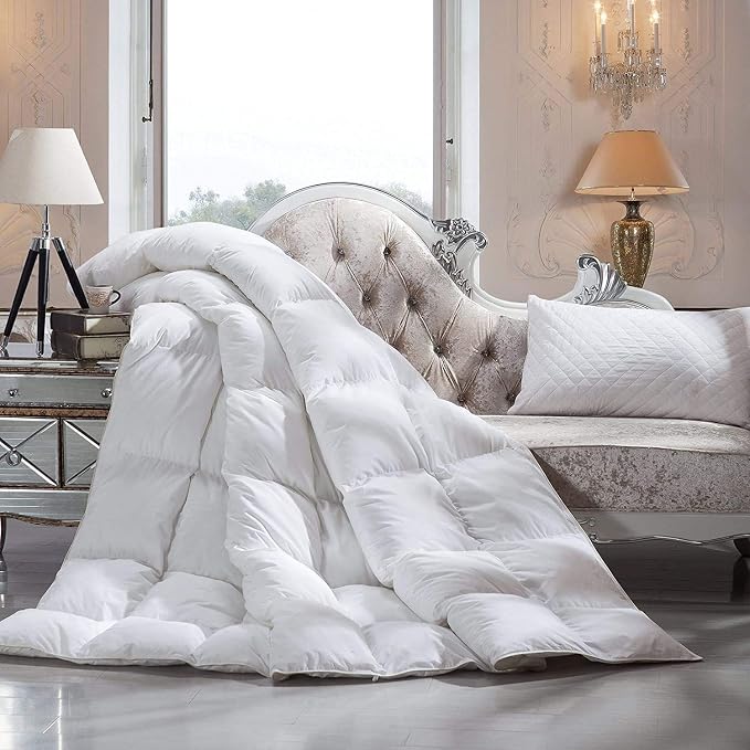 Luxurious Twin/Twin XL Size Goose Down Fiber Waterfowl Feather Fiber Comforter - Image 3