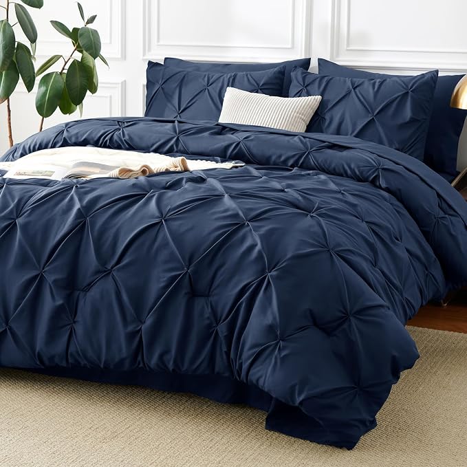 HIMEET Pintuck Bed in a Bag, 7 Pieces Queen Size Comforter Set Navy Blue - Image 8