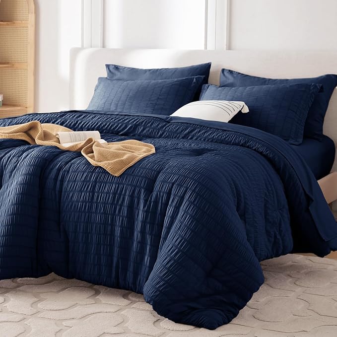 MUXHOMO 7 Pieces Queen Comforter Set, Seersucker Bed in a Bag Queen Size by MUXHOMO