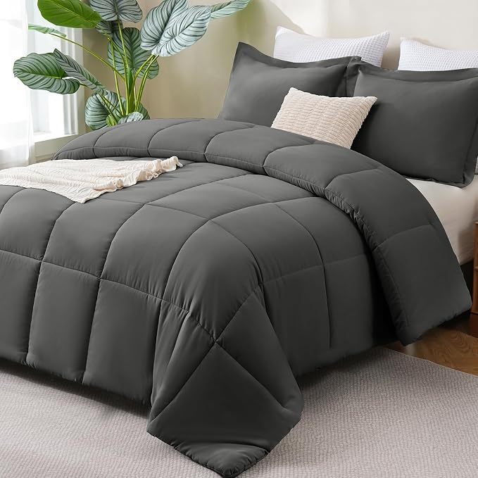 CozyLux Queen Comforter Set by CozyLux