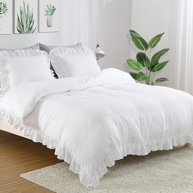 White Ruffled Duvet Cover Twin, 68x90 in by CAROMIO