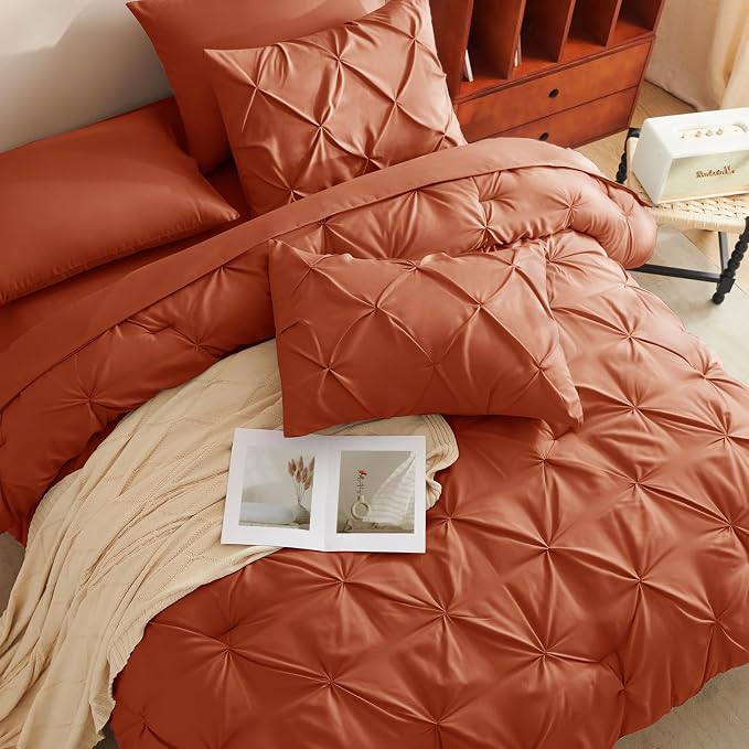 HIMEET Pintuck Bed in a Bag, 7 Pieces Full Size Comforter Set Burnt Orange - Image 4