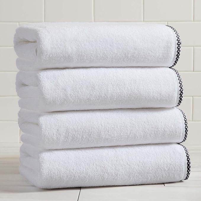 Great Bay Home Black/White Bath Towel Set by GreatBayHome