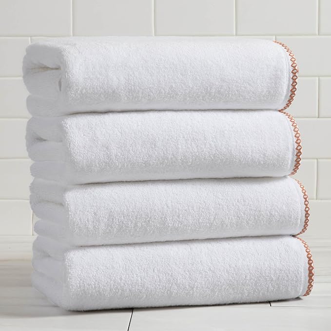 Great Bay Home Clay/White Bath Towel Set by GreatBayHome