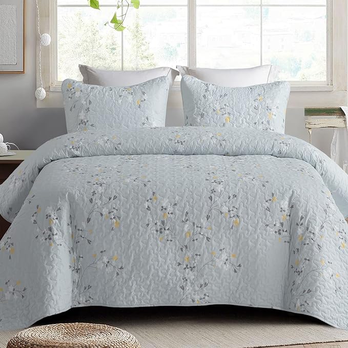 Exclusivo Mezcla Reversible Boho Quilts Queen Size, Light Blue Bedspreads by ExclusivoMezcla