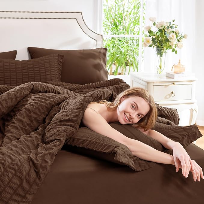 CozyLux California King Comforter Set - Image 5