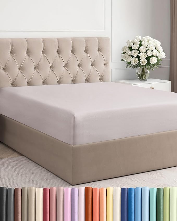 Full Fitted Bed Sheet by CGKUnlimited