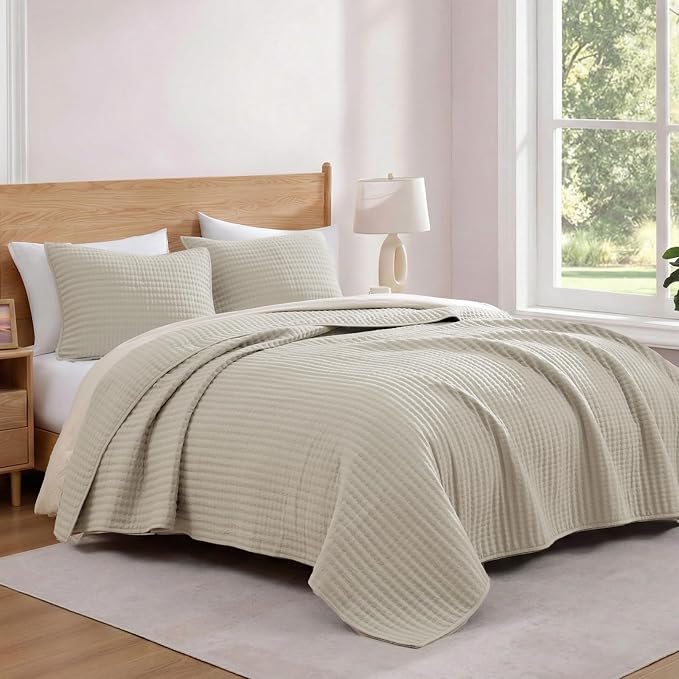 WRENSONGE Queen Quilt-3 Pieces Lightweight Bedspreads Light Oatmeal Queen Size - Image 3