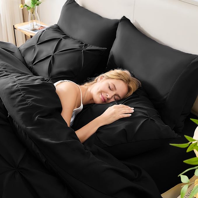 HIMEET Pintuck Bed in a Bag, 7 Pieces Oversized King Comforter Set Black - Image 7