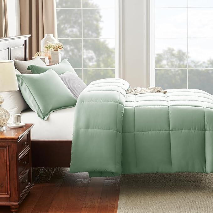 CozyLux Queen Comforter Set - Image 8
