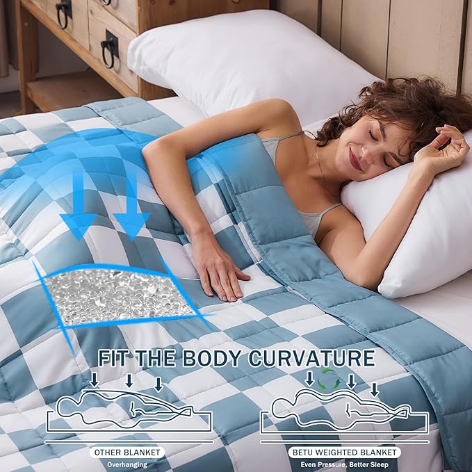 Blue Checkered Weighted Blanket - Image 3