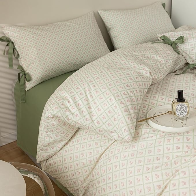 mixinni Red Floral Duvet Cover Set Full Size by mixinni