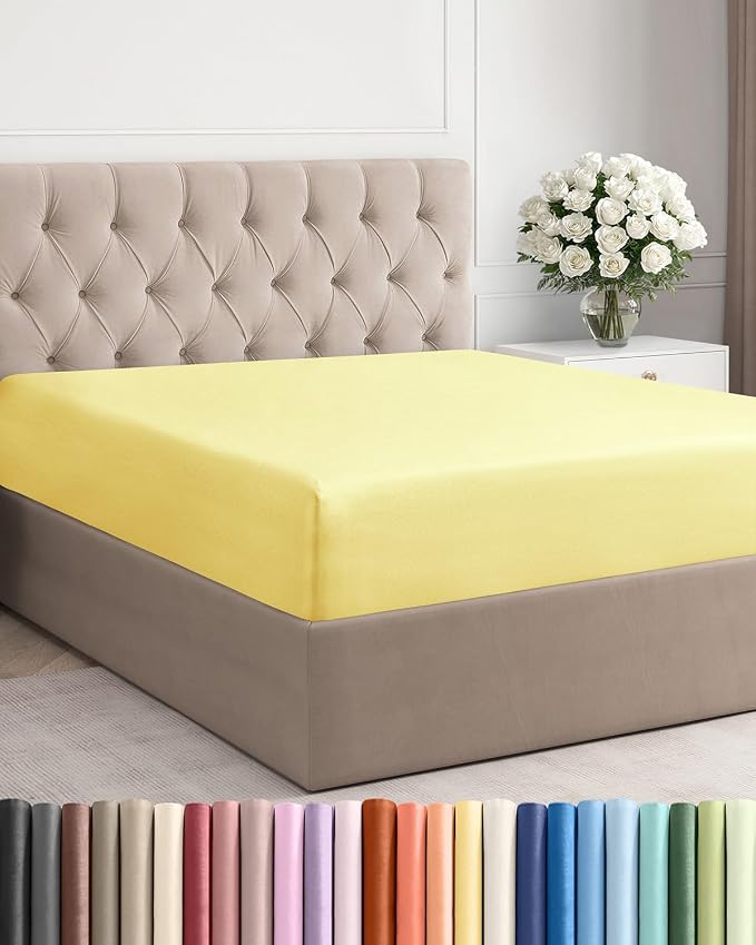 King Fitted Bed Sheet by CGKUnlimited