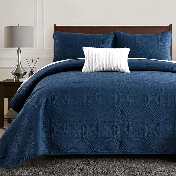 Yiran Navy Blue Quilt Set Queen Size Lightweight Bedspread Embossed Pattern by Yiran