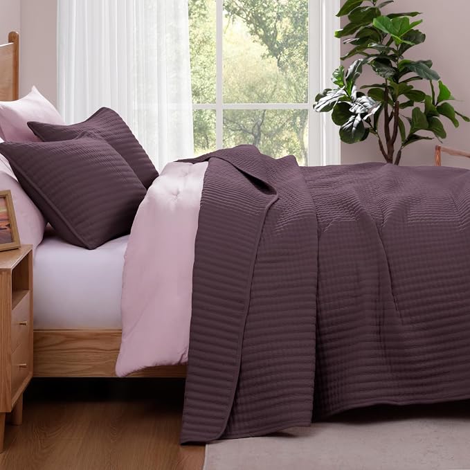 WRENSONGE Queen Quilt-3 Pieces Lightweight Bedspreads Italian Plum Queen Size - Image 5