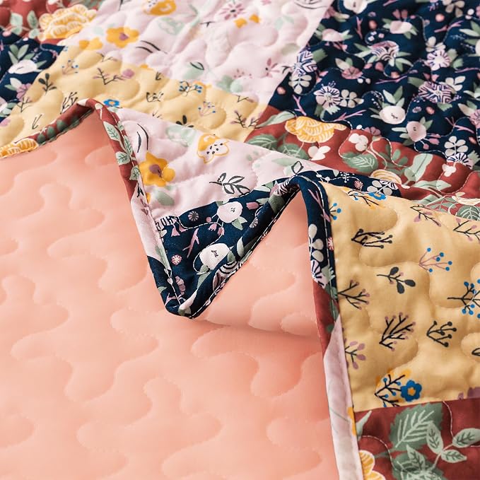 Exclusivo Mezcla 50"x 60" Quilted Throw Blanket- Microfiber Quilt Throw - Image 3
