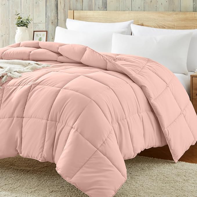 Homelike Moment Comforter King Size by HomelikeMoment