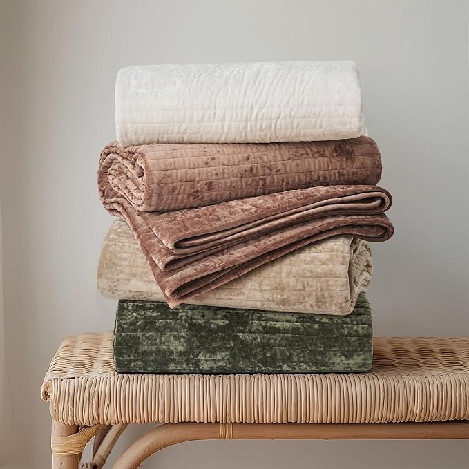 EVERGRACE Velvet Quilt Set Full Queen Size, Luxurious Soft Striped Channel - Image 7