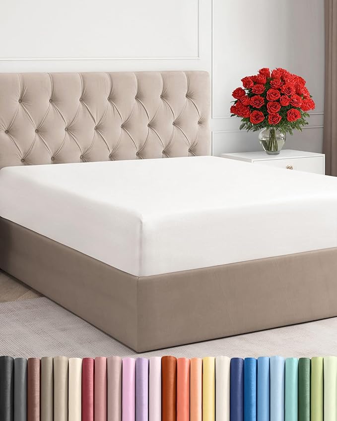 Full Fitted Bed Sheet by CGKUnlimited