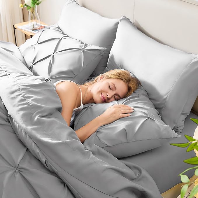 HIMEET Pintuck Bed in a Bag, 7 Pieces Queen Size Comforter Set Light Grey - Image 7