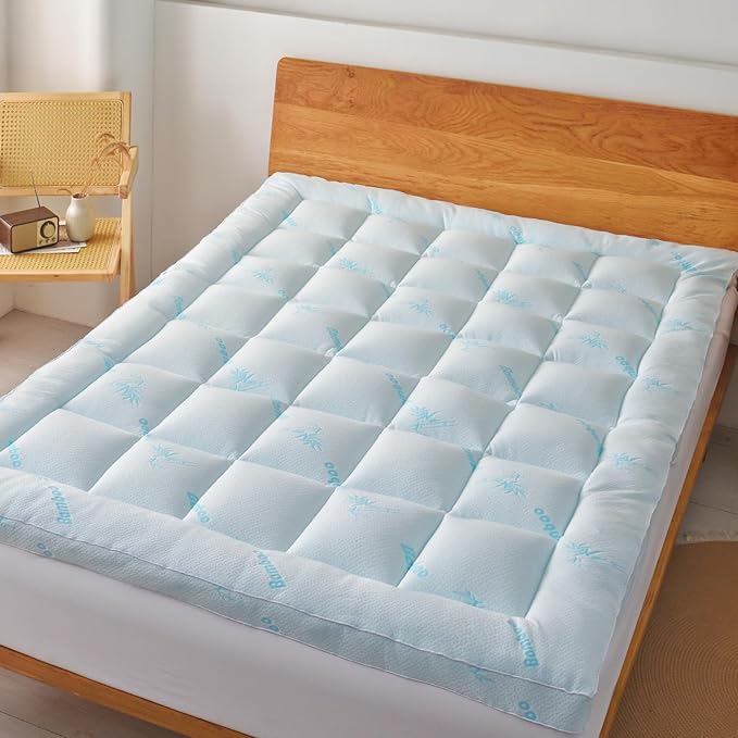 Favorland Mattress Topper Twin Size by Favorland
