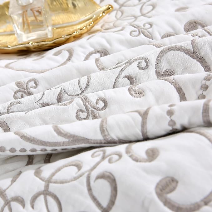 ROOMLIFE Quilt Set Twin Size 3D Floral Embroidery Pattern 3-Piece Cotton - Image 6