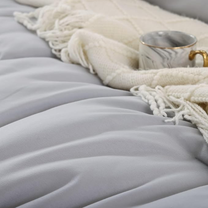 ROSGONIA King Size Comforter Set Light Grey - Image 5