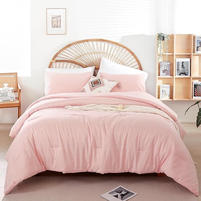 weigelia Super-Soft Micorfiber Comforter Set - Image 2
