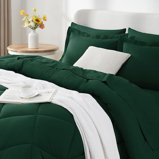 CozyLux California King Comforter Set Emerald Green - Image 3
