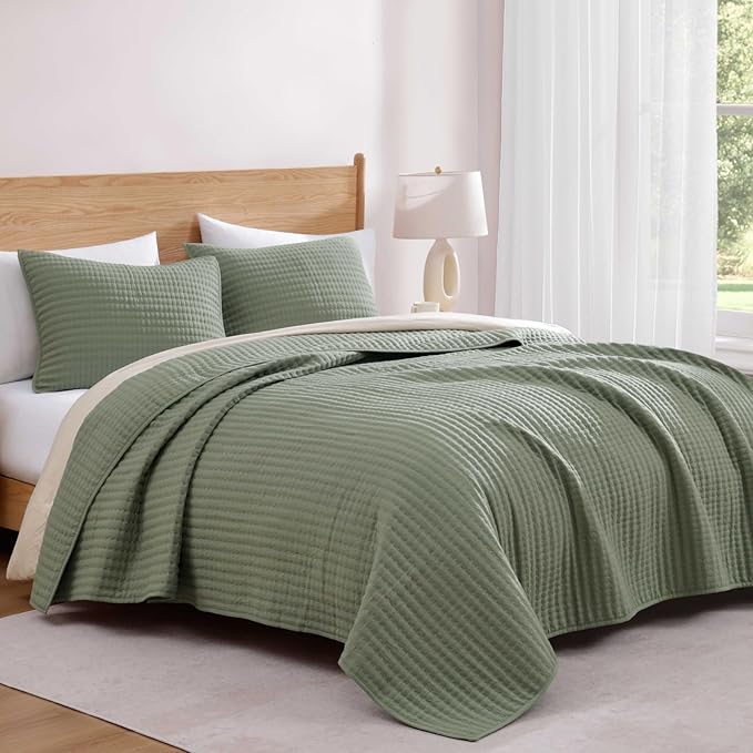 WRENSONGE Queen Quilt-3 Pieces Lightweight Bedspreads Sage Green Queen Size - Image 2