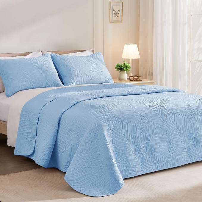 Exclusivo Mezcla Twin Quilt Bedding Set, Lightweight Sky Blue Quilts Twin Size - Image 2