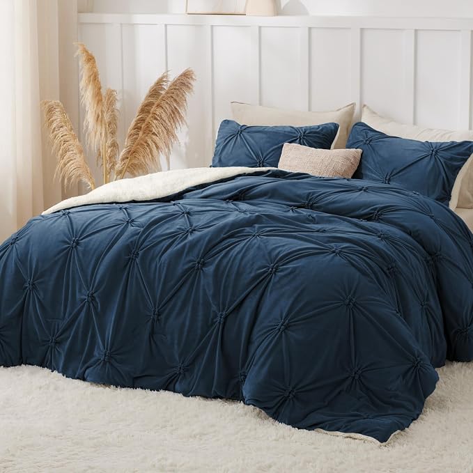 BEDELITE Pintuck Fluffy King Size Comforter Set - Image 3