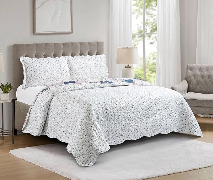 Brilliant Sunshine Roses in Beige Quilt Set, 3-Piece Bedding Sets, Lively - Image 2