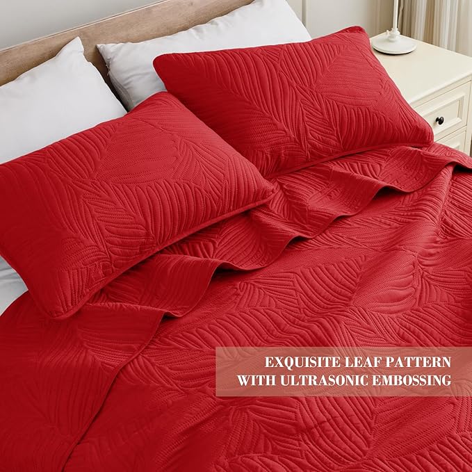 Exclusivo Mezcla King Size Quilt Bedding Set, Lightweight Red Quilts King Size - Image 3