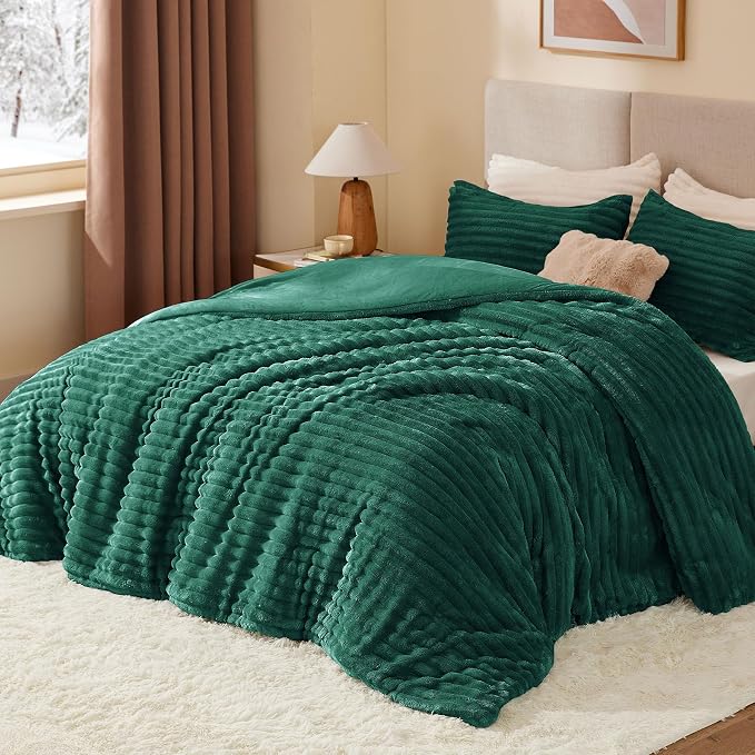 BEDELITE Fleece Twin Comforter Set -Super Soft & Warm Fluffy Dark Green Bedding - Image 2