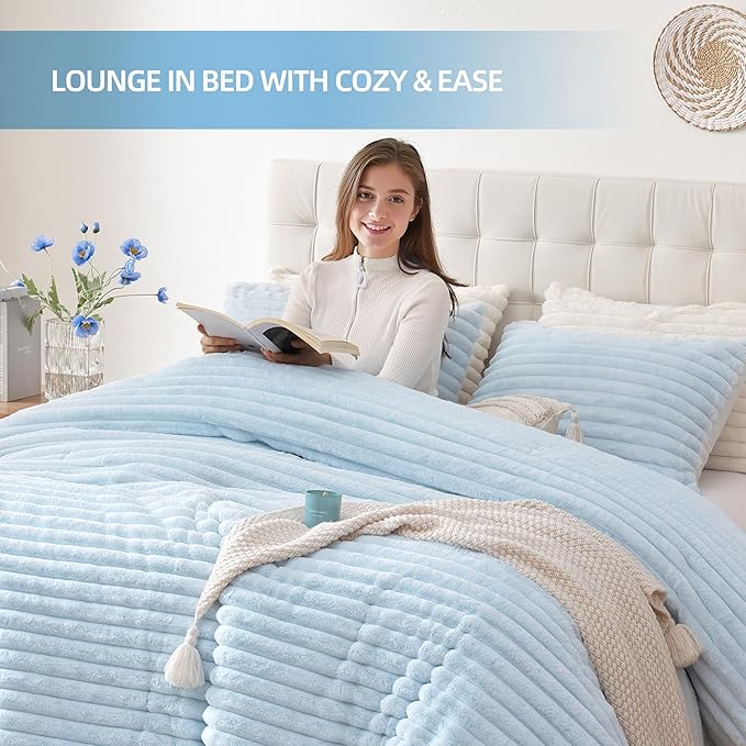 Smoofy Fluffy Queen Size Comforter Set 3 Pieces - Image 6