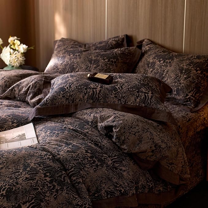 mixinni Duvet Cover Set King, Vintage Opulence Yarn-Dyed Jacquard Double-Layer - Image 2