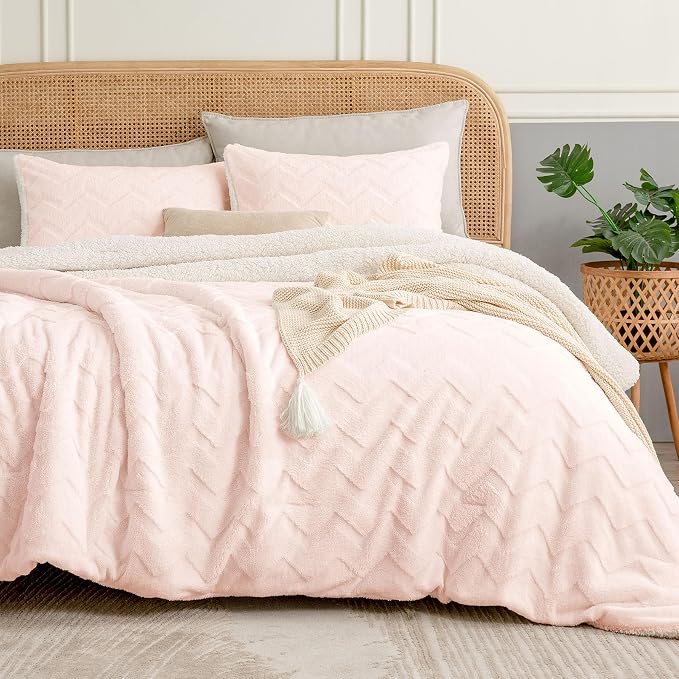 BEDELITE Fluffy Queen Comforter Set - Image 5