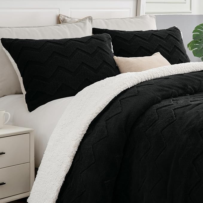 BEDELITE Fluffy Queen Comforter Set by BEDELITE