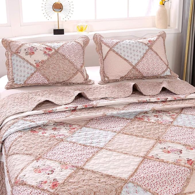VIVILINEN Queen Size Quilt Set 3-Piece Light Pink Floral Patchwork Reversible - Image 6