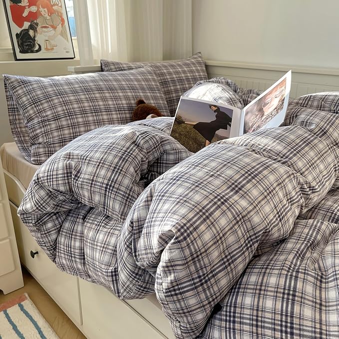 mixinni Queen Duvet Cover Set by mixinni